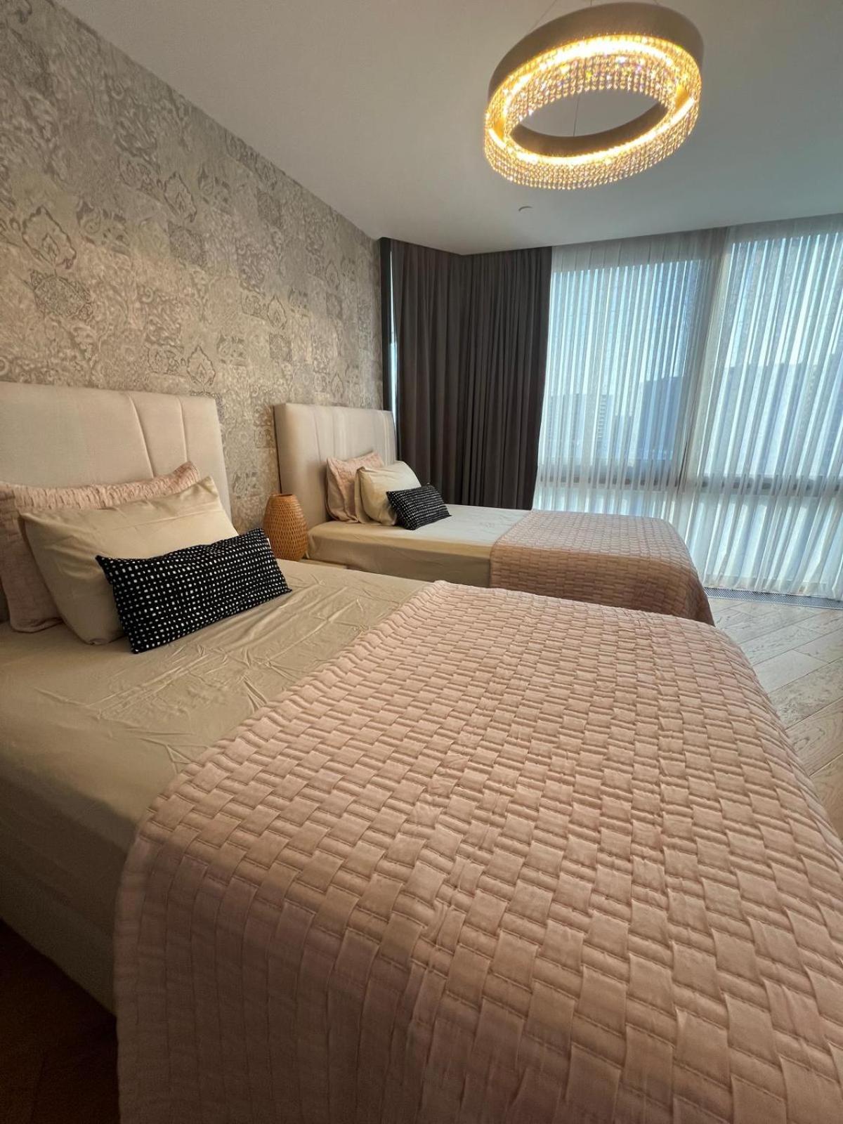 Апартаменты Lovely Two Bedroom *